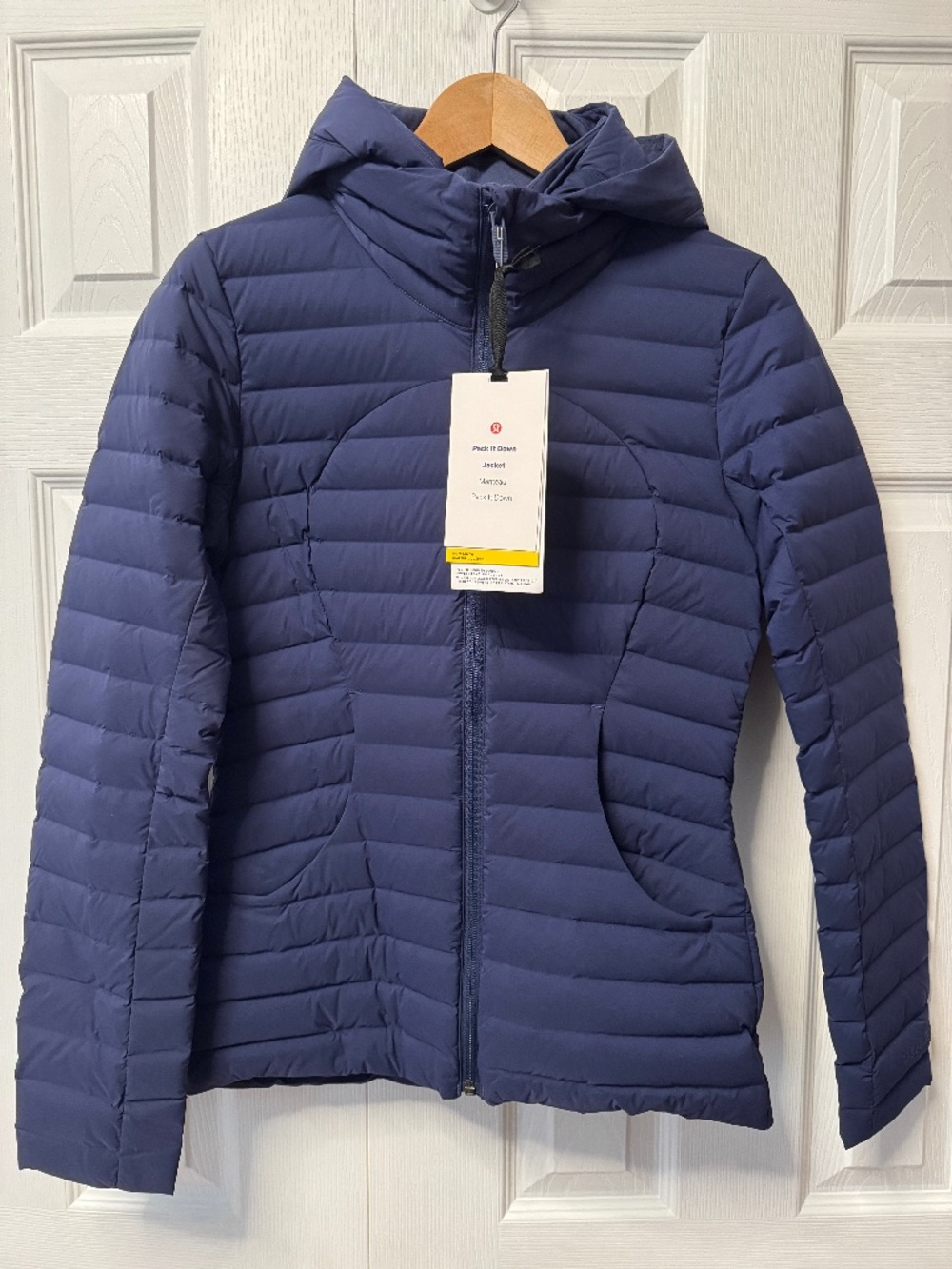 NWT Lululemon Pack It Down Jacket - Night Sea - Size 4
